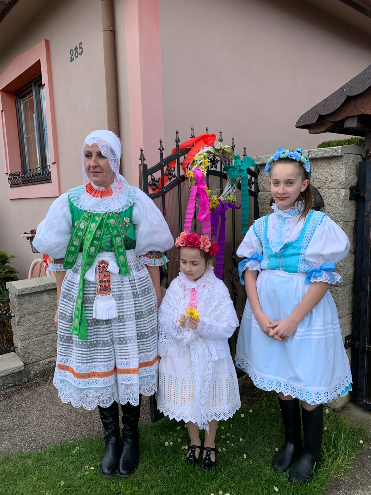 ruzova-tuzka